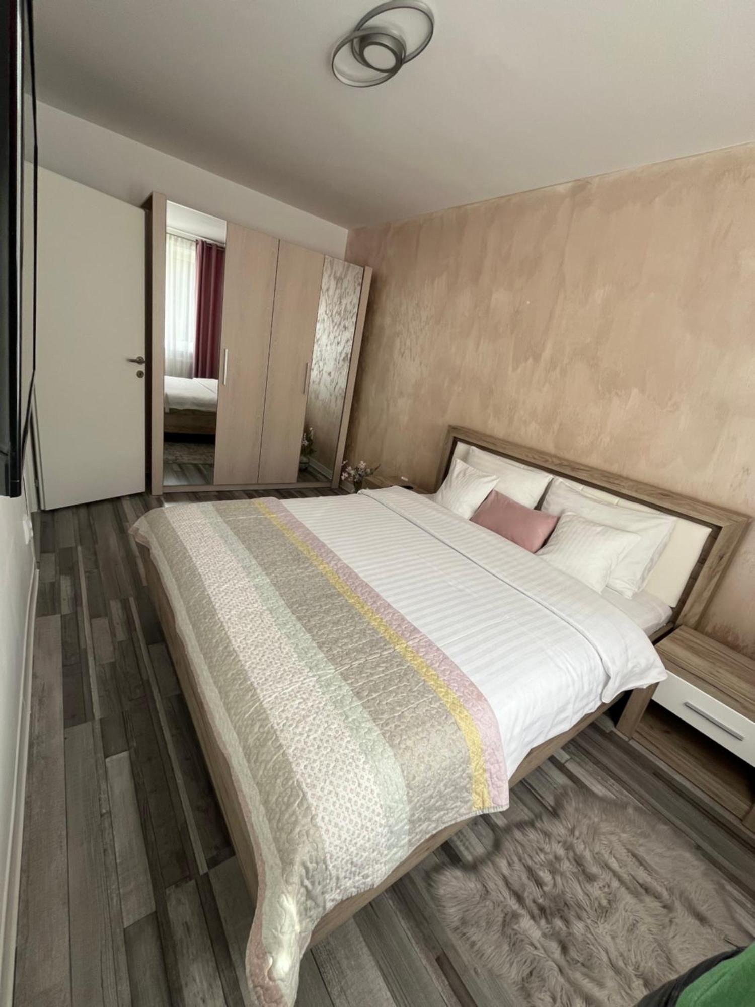 Luxury Apartment Sibiu Buitenkant foto