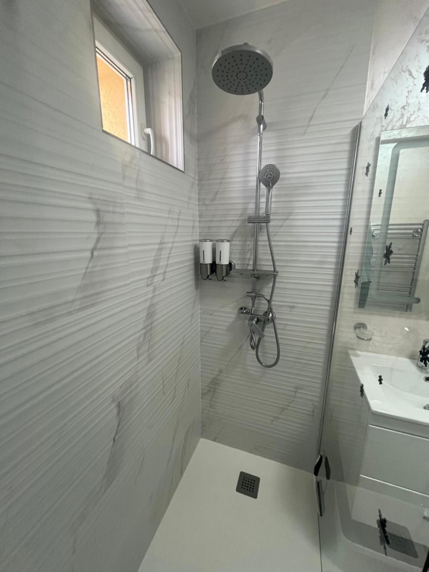 Luxury Apartment Sibiu Buitenkant foto